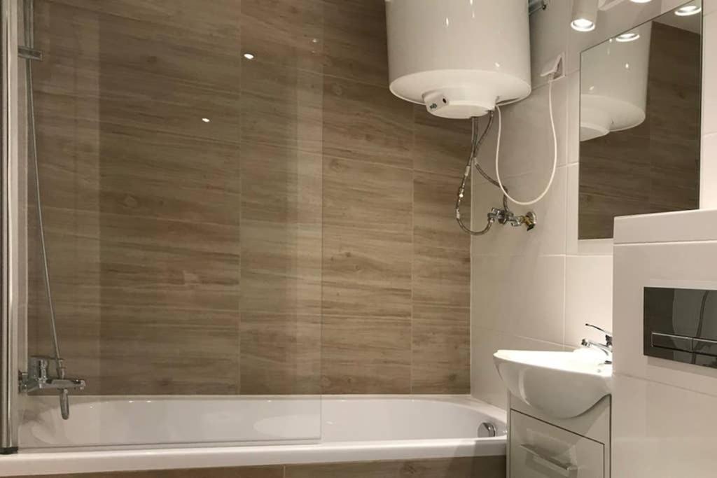 Apartament nad Wisłą, spacerem na Kazimierz, Wawel Kraków Zewnętrze zdjęcie